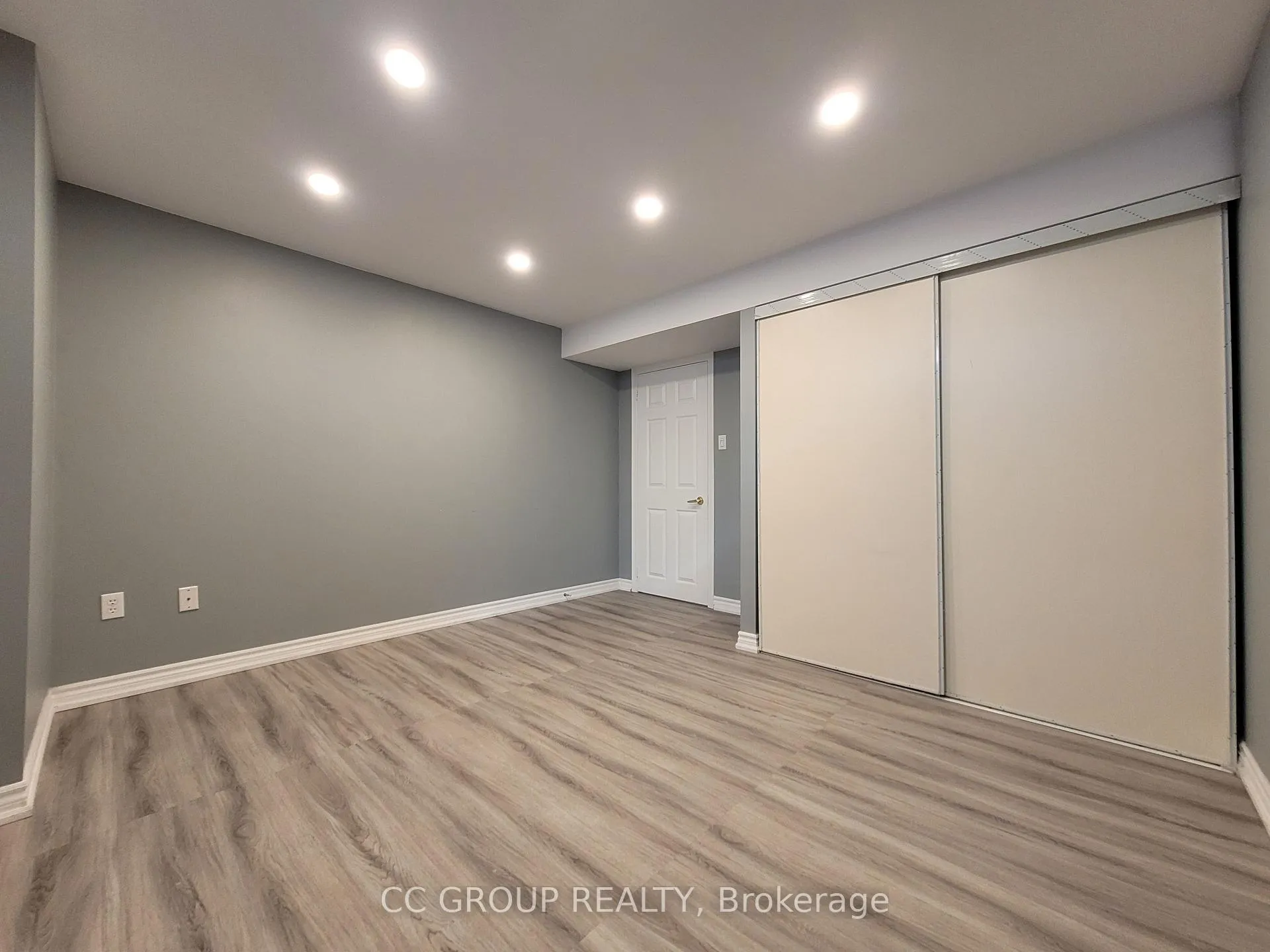 Photo 8 of 51 Macrill Road, Markham, Cachet — HOMEH