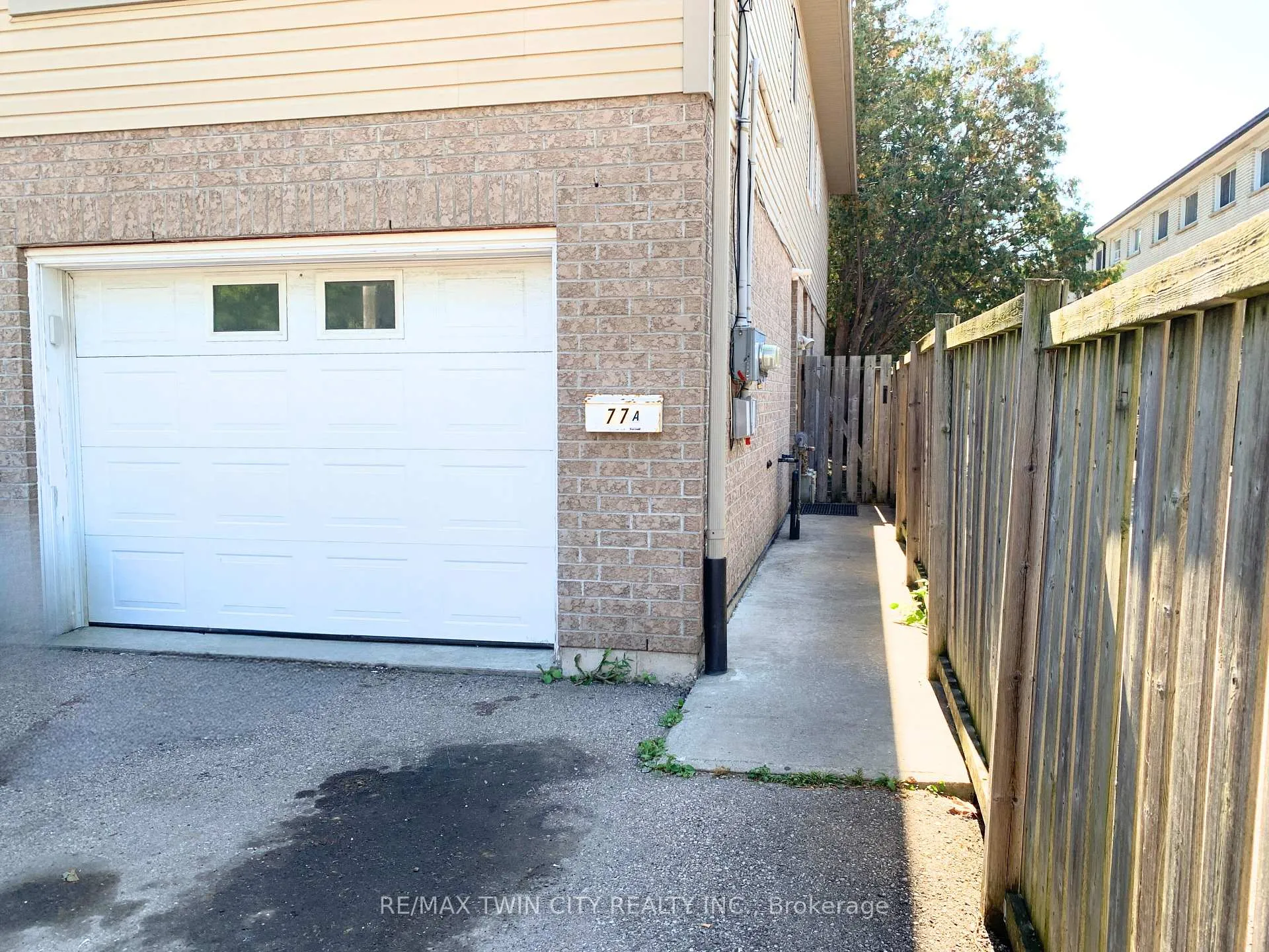 Photo 2 of 77A Florence Avenue, Kitchener — HOMEH