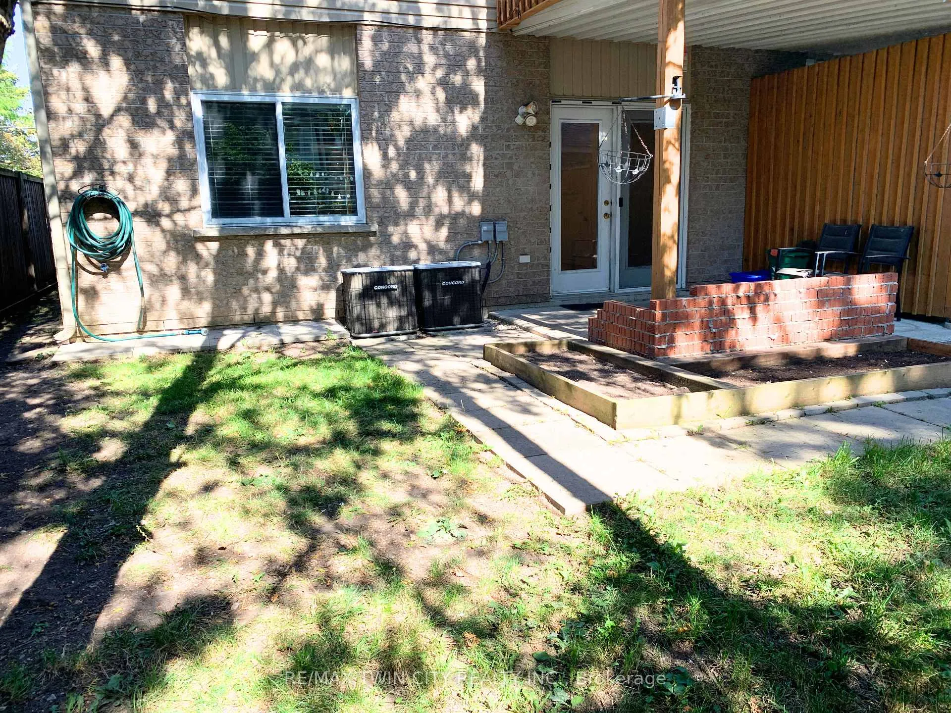Photo 17 of 77A Florence Avenue, Kitchener — HOMEH