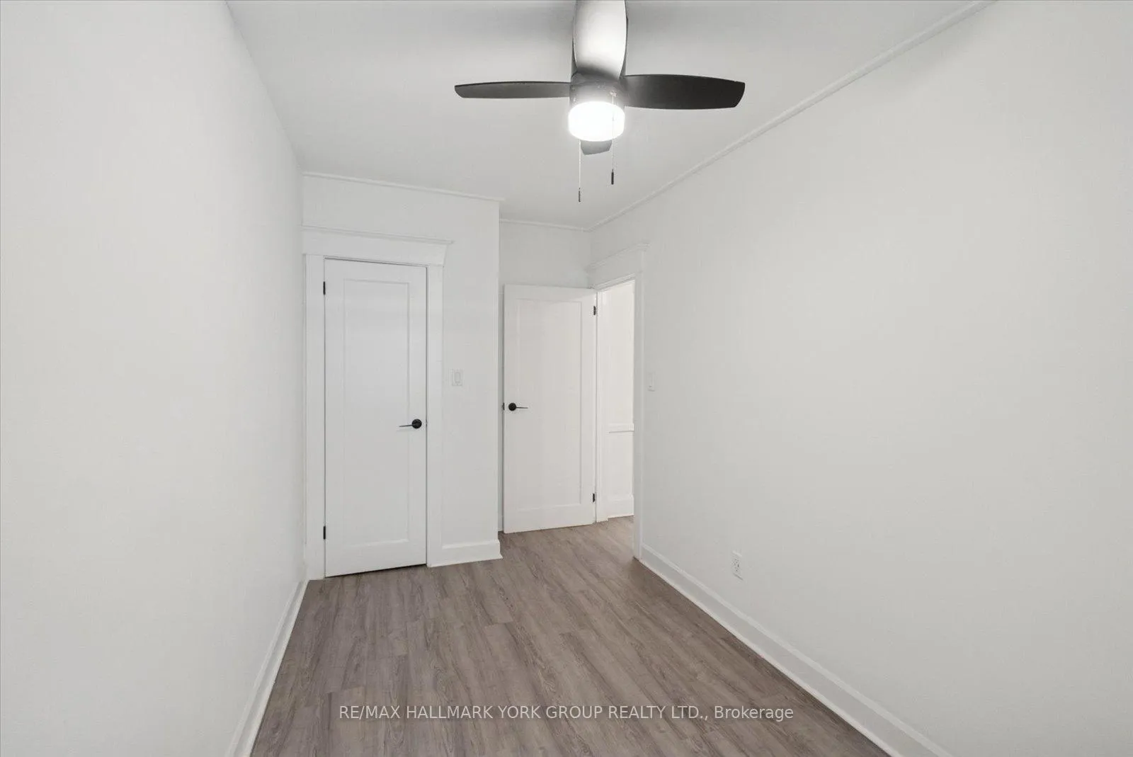 Photo 17 of Unit Unit A, 1578 Queen Street, Toronto, Greenwood-Coxwell — HOMEH