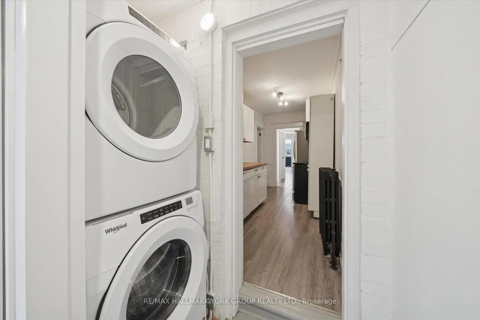 Photo 20 of Unit Unit A, 1578 Queen Street, Toronto, Greenwood-Coxwell — HOMEH