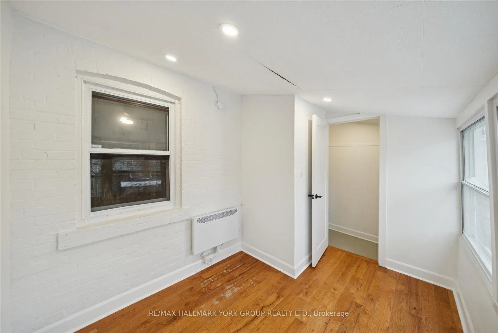 Photo 22 of Unit Unit A, 1578 Queen Street, Toronto, Greenwood-Coxwell — HOMEH