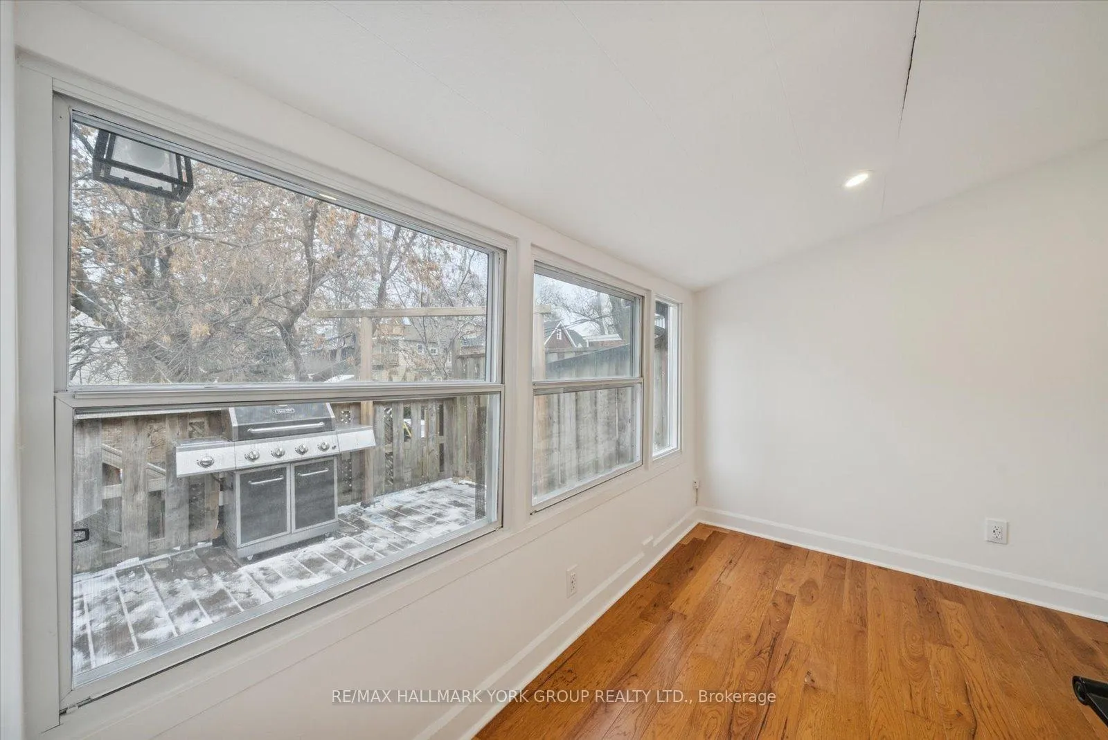 Photo 24 of Unit Unit A, 1578 Queen Street, Toronto, Greenwood-Coxwell — HOMEH