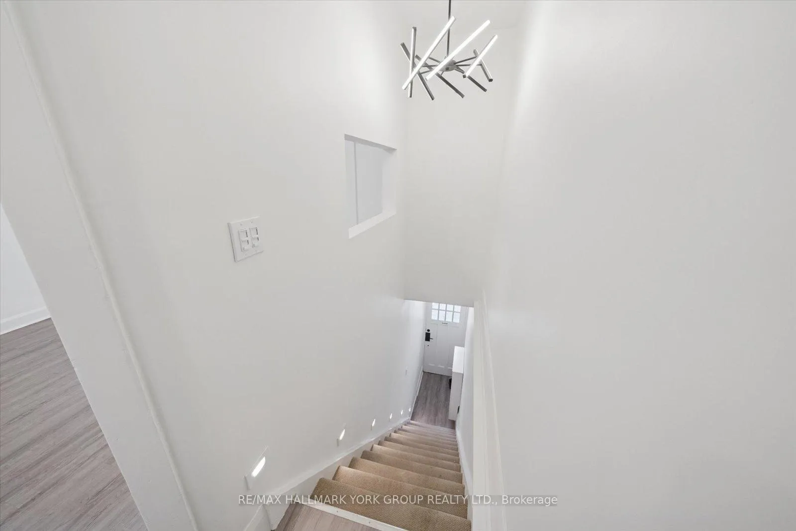 Photo 30 of Unit Unit A, 1578 Queen Street, Toronto, Greenwood-Coxwell — HOMEH
