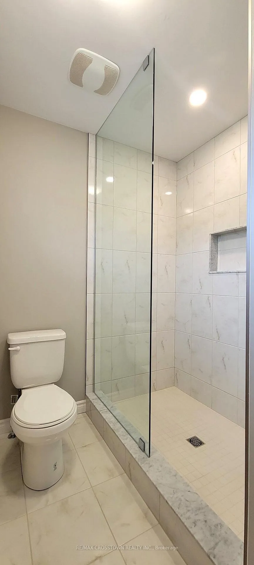 Photo 16 of 1007 Wright Drive, Midland — HOMEH