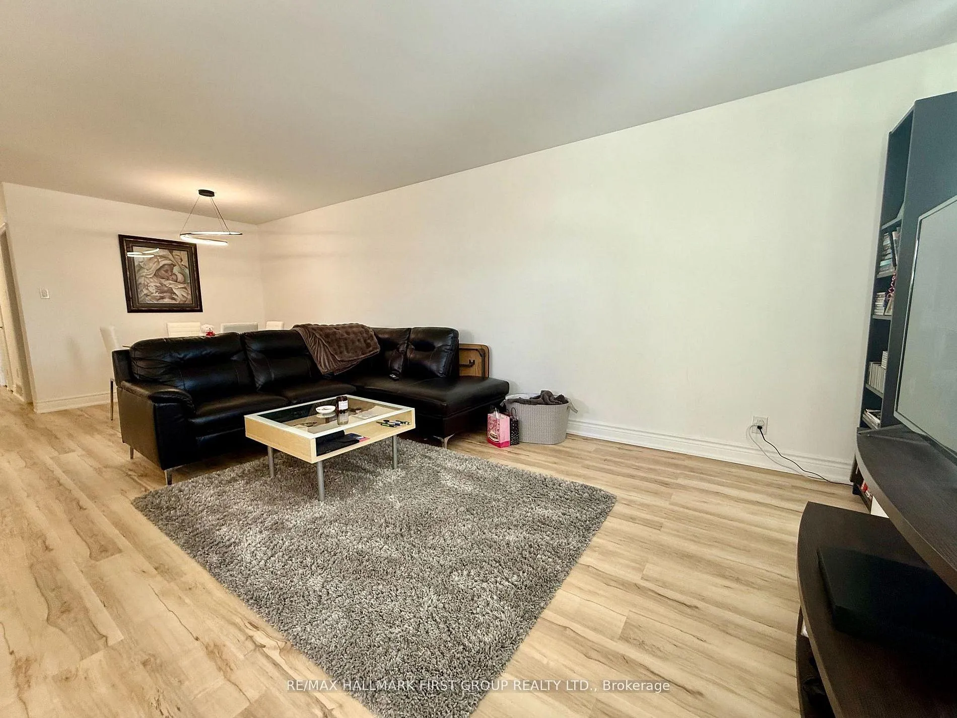 Photo 13 of 851 Bem Avenue, Pickering, Bay Ridges — HOMEH