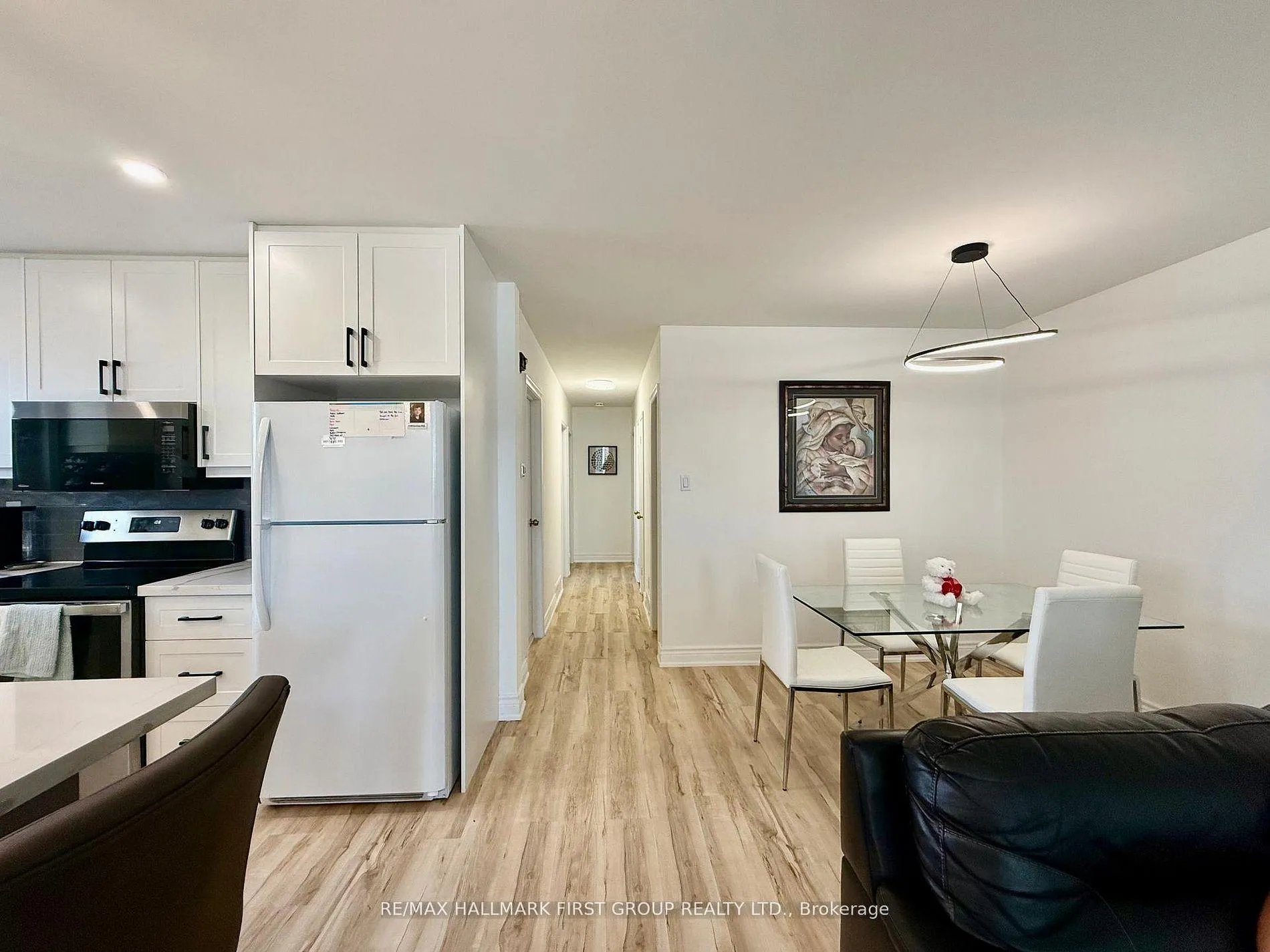 Photo 14 of 851 Bem Avenue, Pickering, Bay Ridges — HOMEH