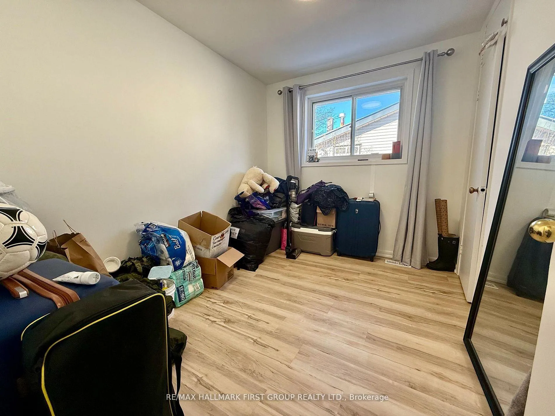 Photo 18 of 851 Bem Avenue, Pickering, Bay Ridges — HOMEH