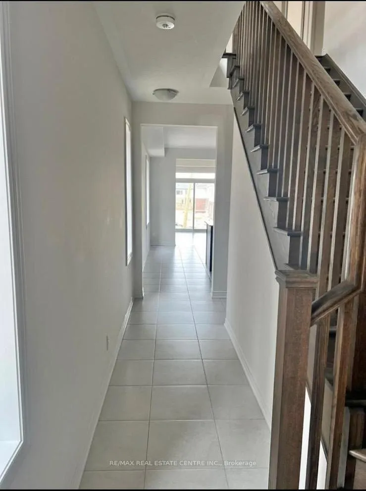 Photo 3 of 151 Broadacre Drive, Kitchener — HOMEH