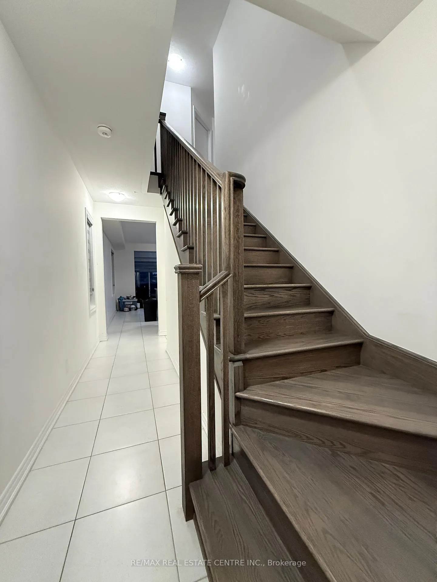 Photo 11 of 151 Broadacre Drive, Kitchener — HOMEH