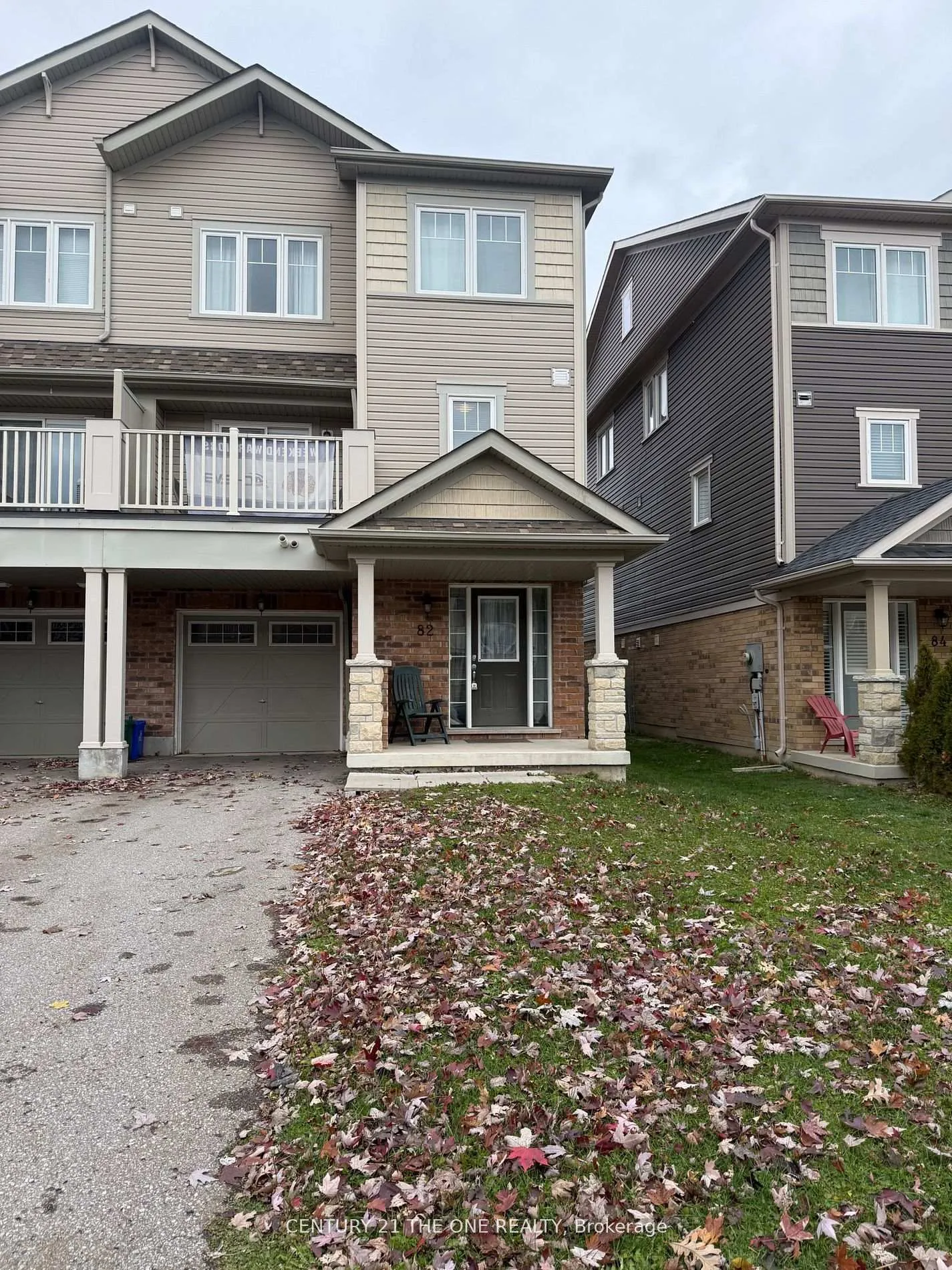 Photo 1 of 82 Tabaret Crescent, Oshawa, Windfields — HOMEH