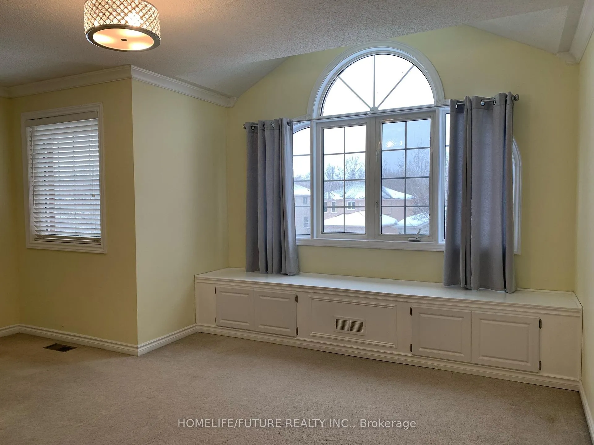 Photo 8 of 114 Nicholson Drive, Barrie, Ardagh — HOMEH