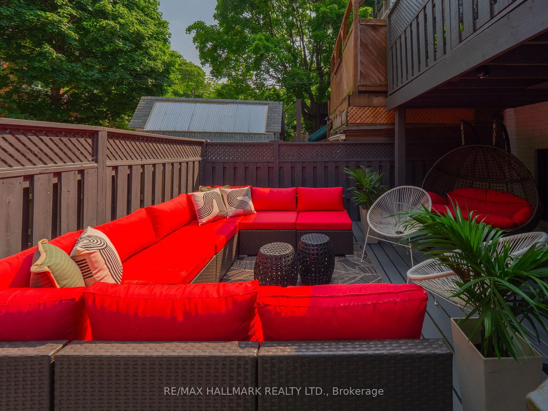 Photo 41 of 18 Millbrook Crescent, Toronto, North Riverdale — HOMEH