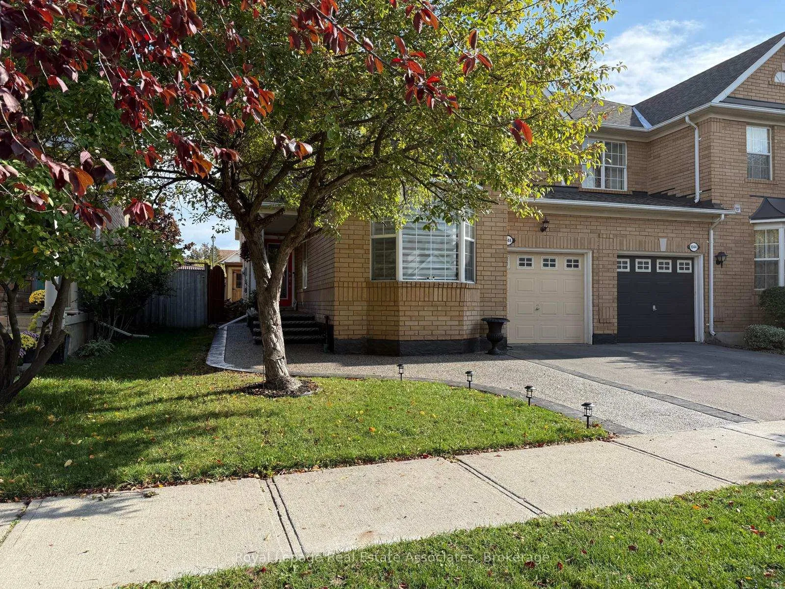 Photo 2 of 1546 Harwood Drive, Milton, Clarke — HOMEH