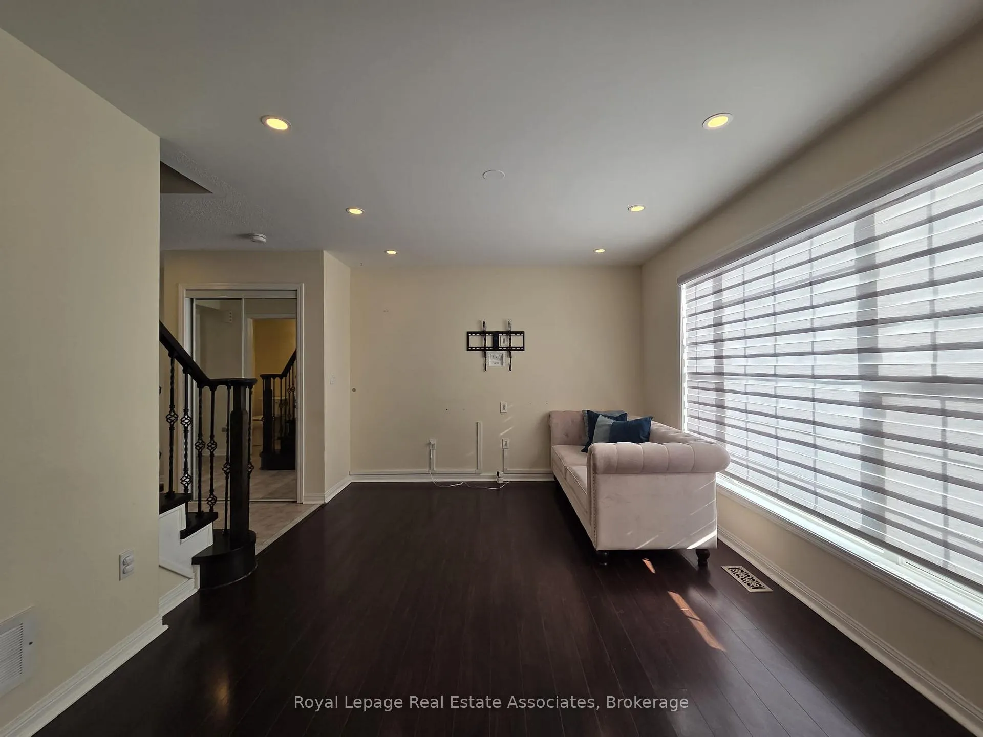 Photo 17 of 1546 Harwood Drive, Milton, Clarke — HOMEH