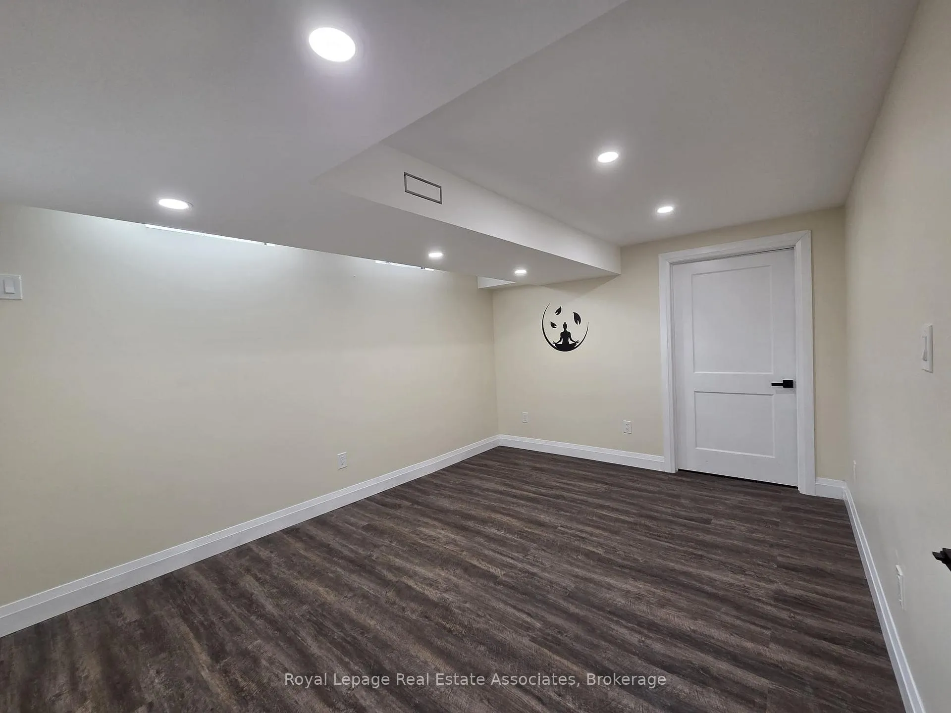Photo 35 of 1546 Harwood Drive, Milton, Clarke — HOMEH