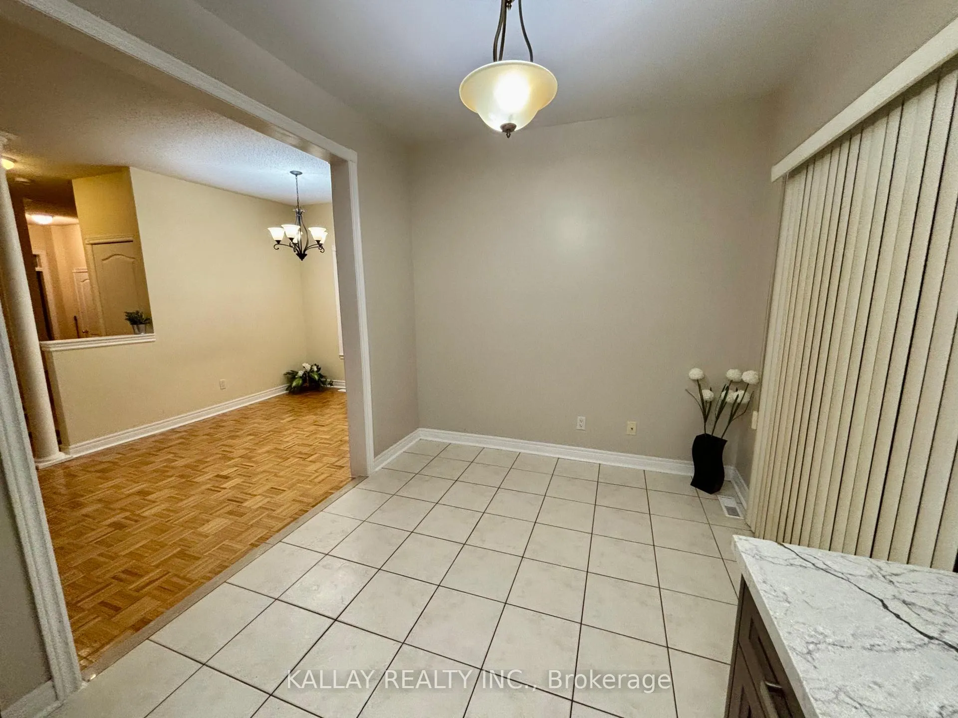 Photo 14 of 27 Pietro Drive, Vaughan, Vellore Village — HOMEH