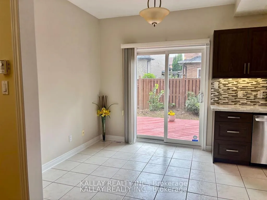Photo 15 of 27 Pietro Drive, Vaughan, Vellore Village — HOMEH