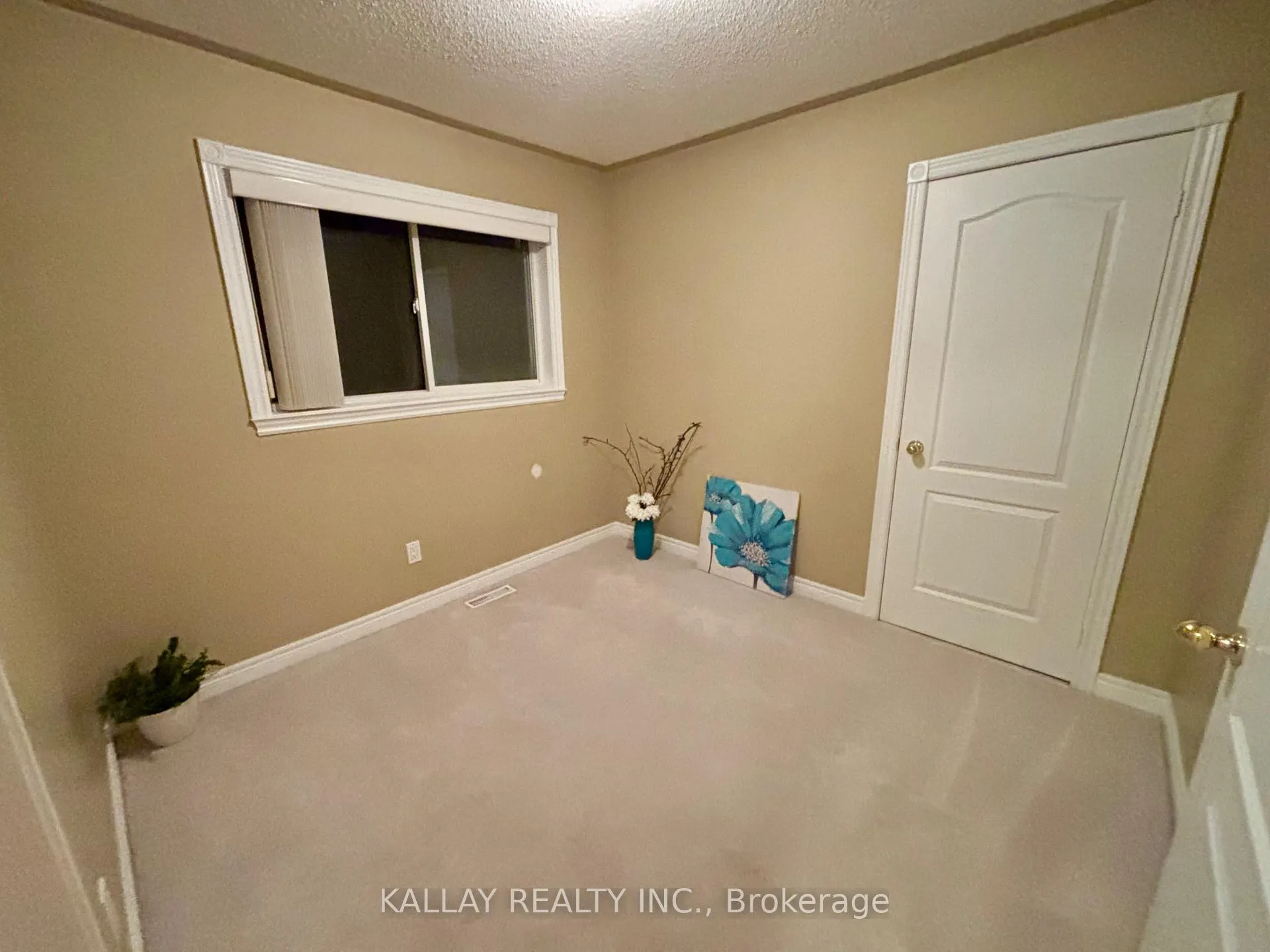 Photo 31 of 27 Pietro Drive, Vaughan, Vellore Village — HOMEH