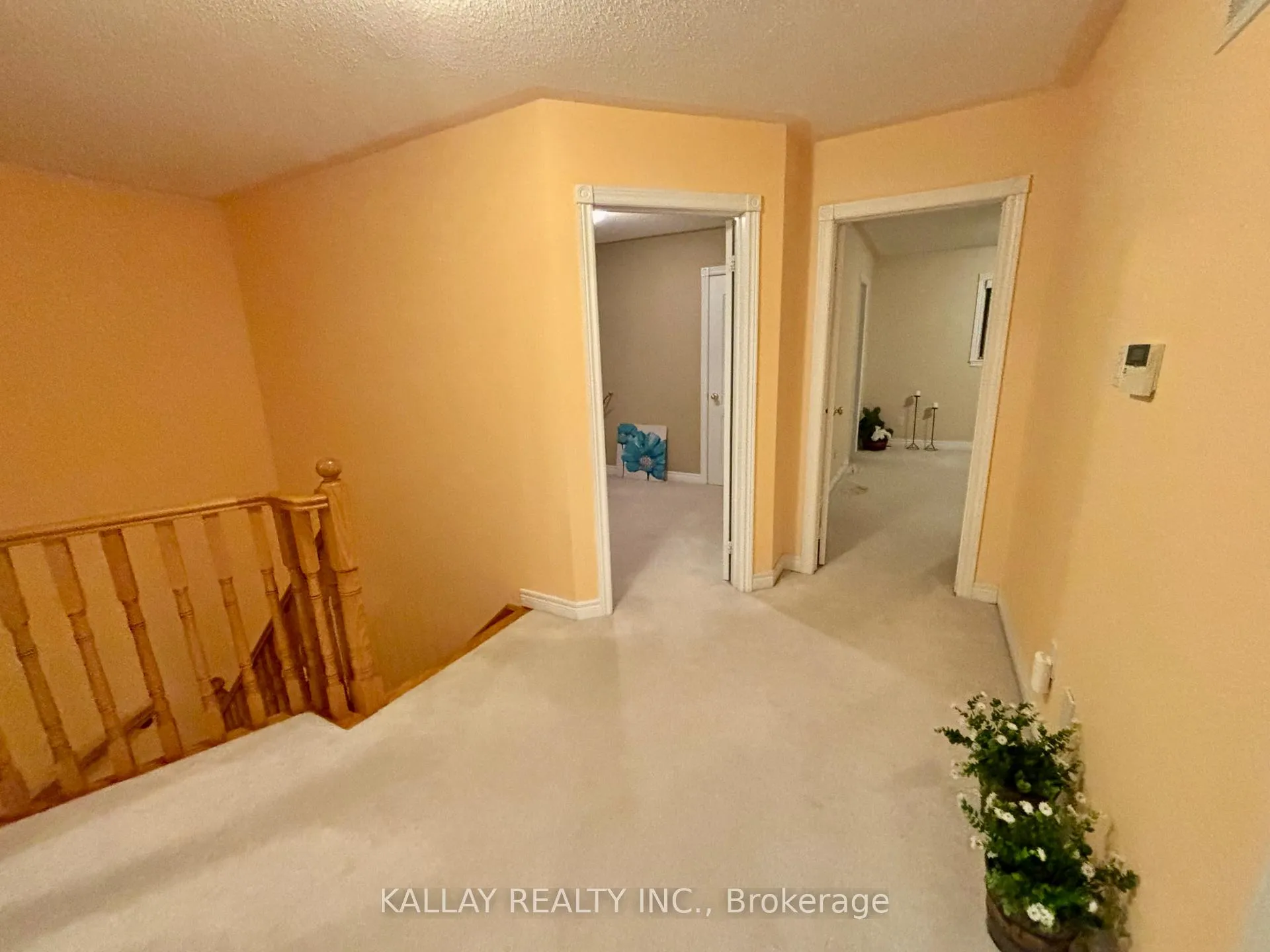 Photo 32 of 27 Pietro Drive, Vaughan, Vellore Village — HOMEH