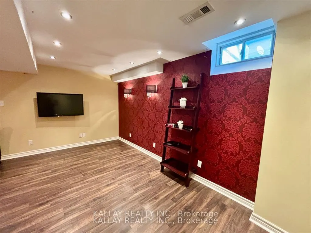 Photo 40 of 27 Pietro Drive, Vaughan, Vellore Village — HOMEH