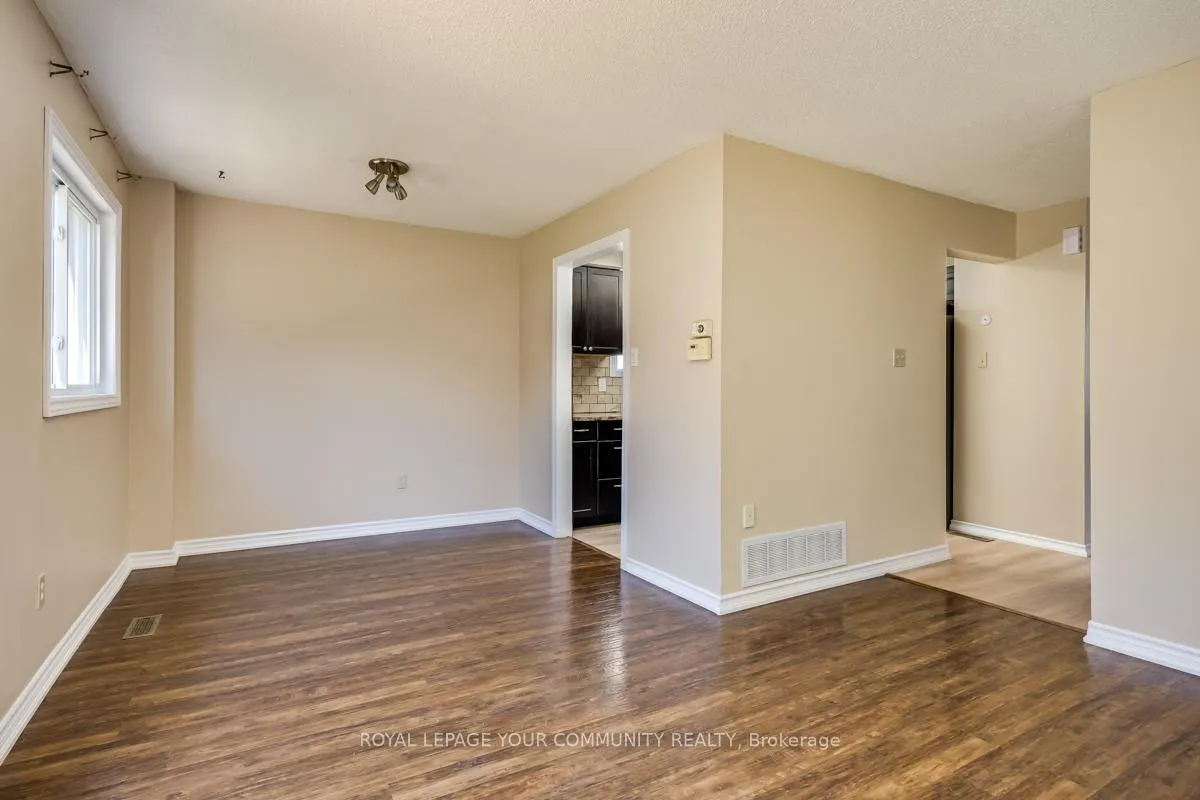 Photo 8 of 146 Radford Drive, Ajax, Central West — HOMEH