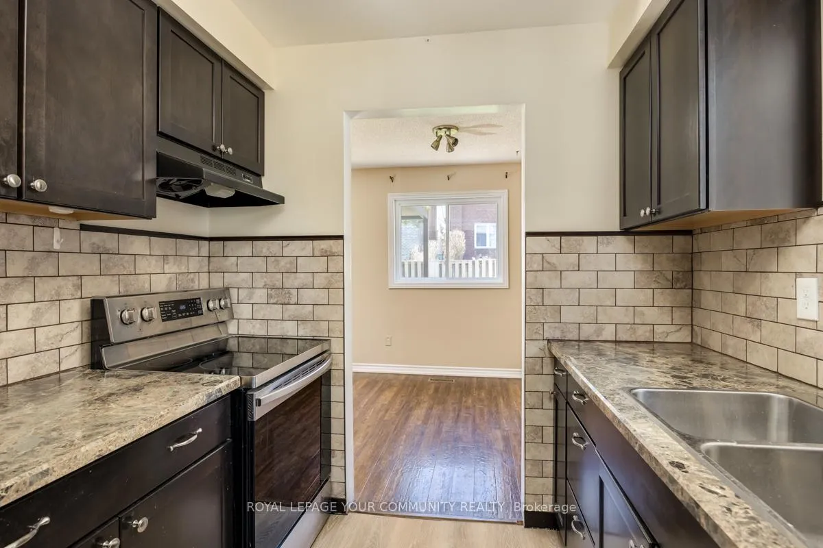 Photo 12 of 146 Radford Drive, Ajax, Central West — HOMEH
