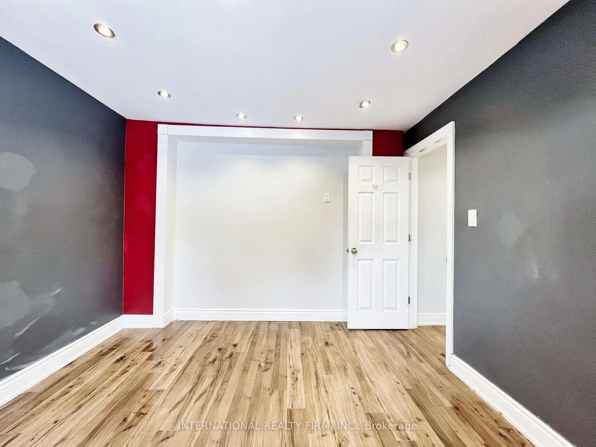 Photo 9 of 9 Lister Drive, North York, Newtonbrook West — HOMEH