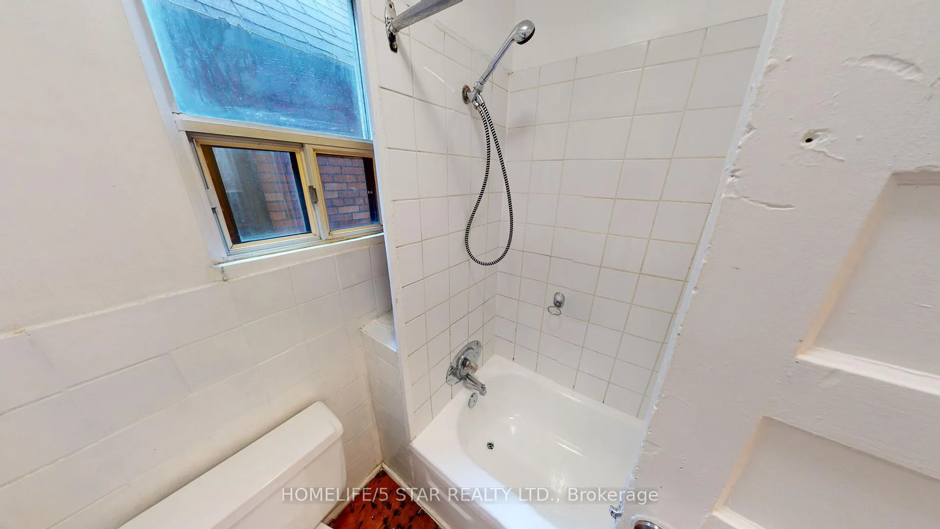 Photo 14 of Unit Apt 2B, 78 Dewson Street, Toronto, Palmerston-Little Italy — HOMEH