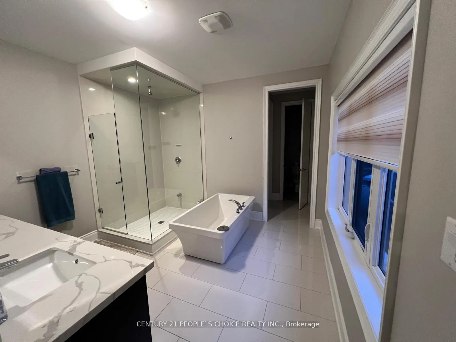 Photo 24 of 22 Elderslie Crescent, Vaughan, Kleinburg — HOMEH