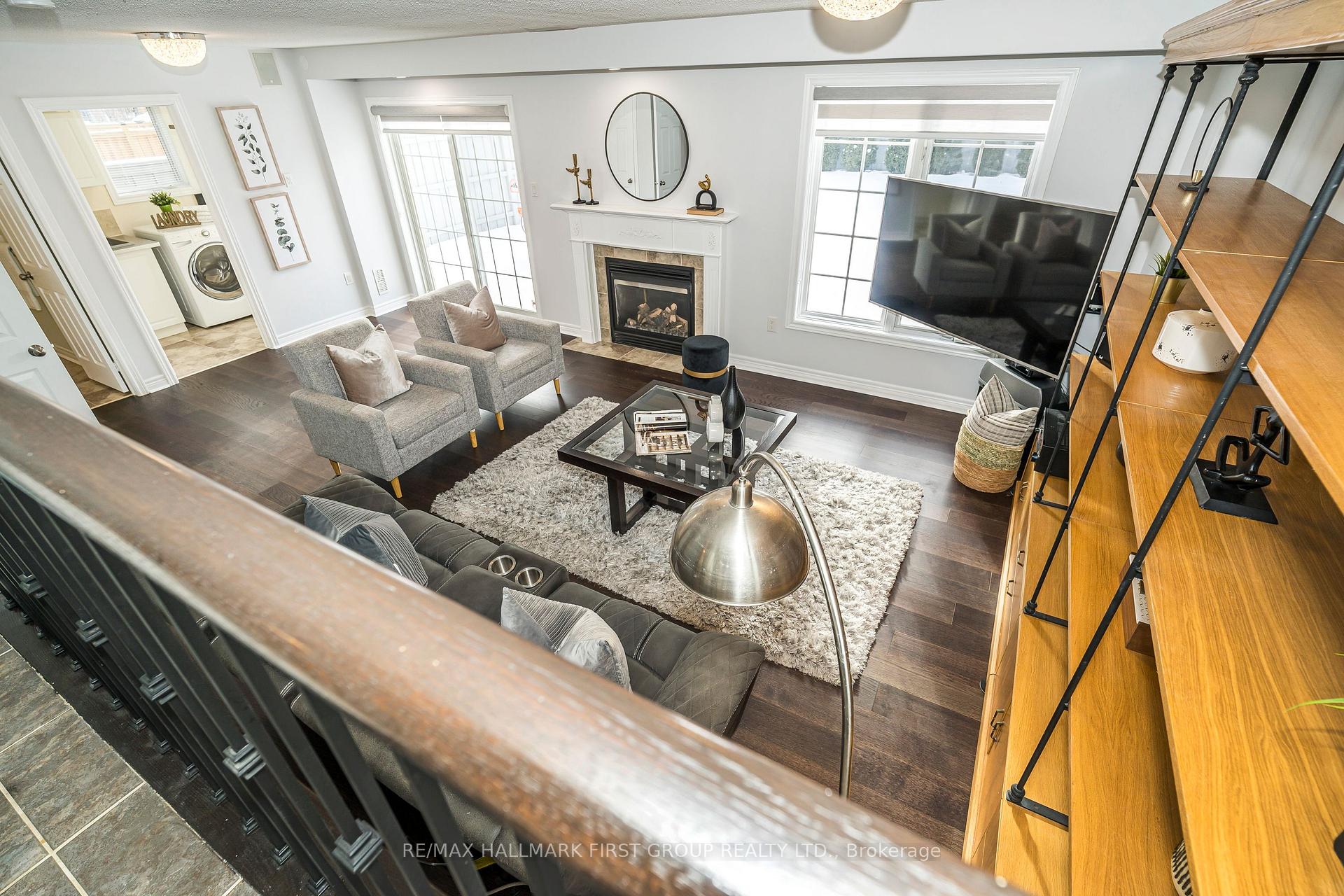 Photo 14 of 17 Stammers Drive, Ajax, Northwest Ajax — HOMEH