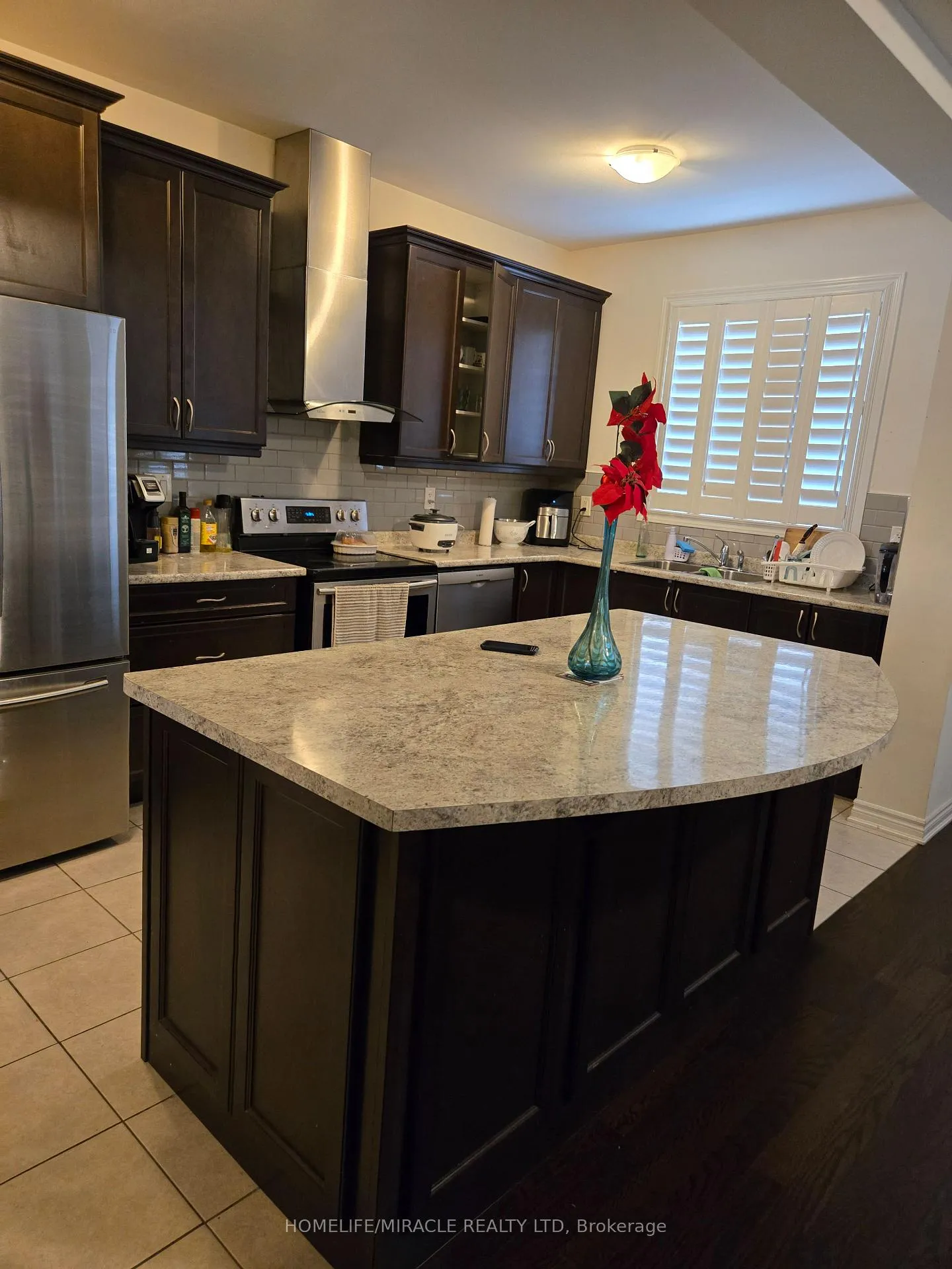 Photo 10 of 1284 Leger Way, Milton, Ford — HOMEH