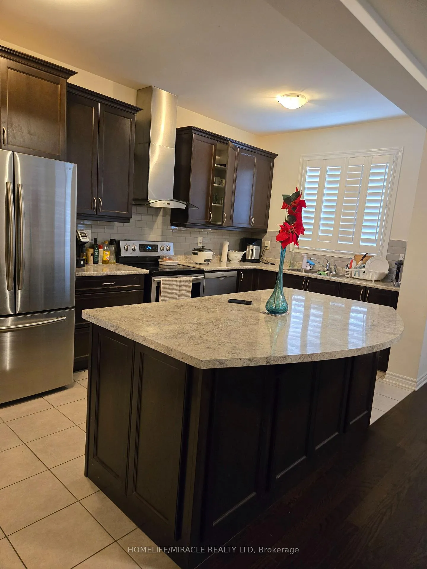 Photo 11 of 1284 Leger Way, Milton, Ford — HOMEH