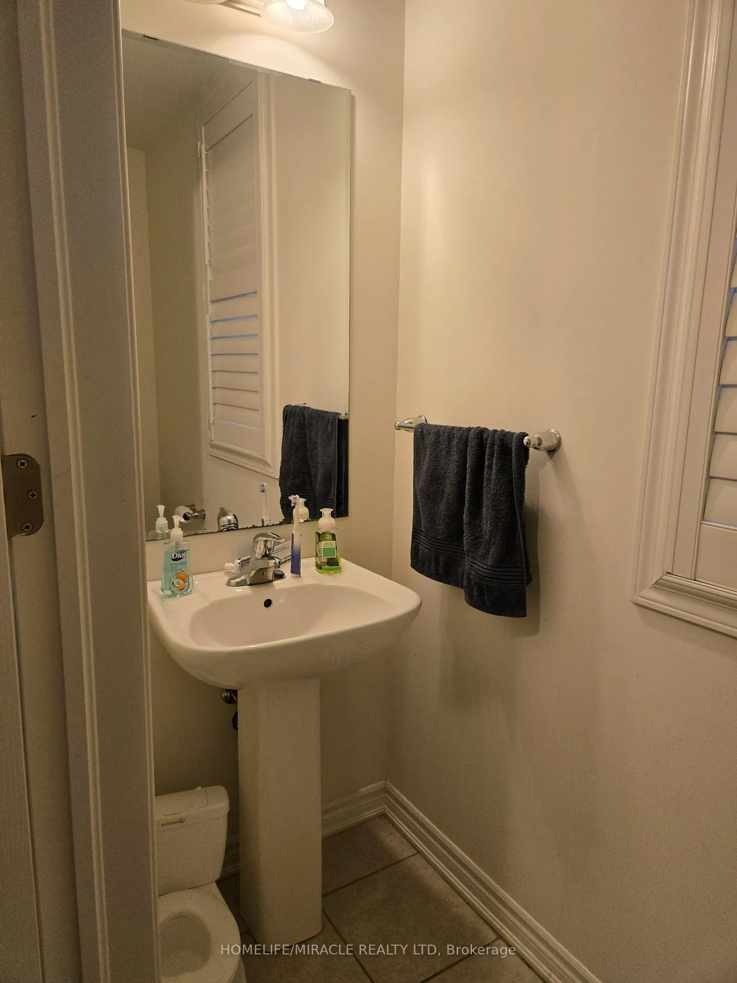 Photo 19 of 1284 Leger Way, Milton, Ford — HOMEH