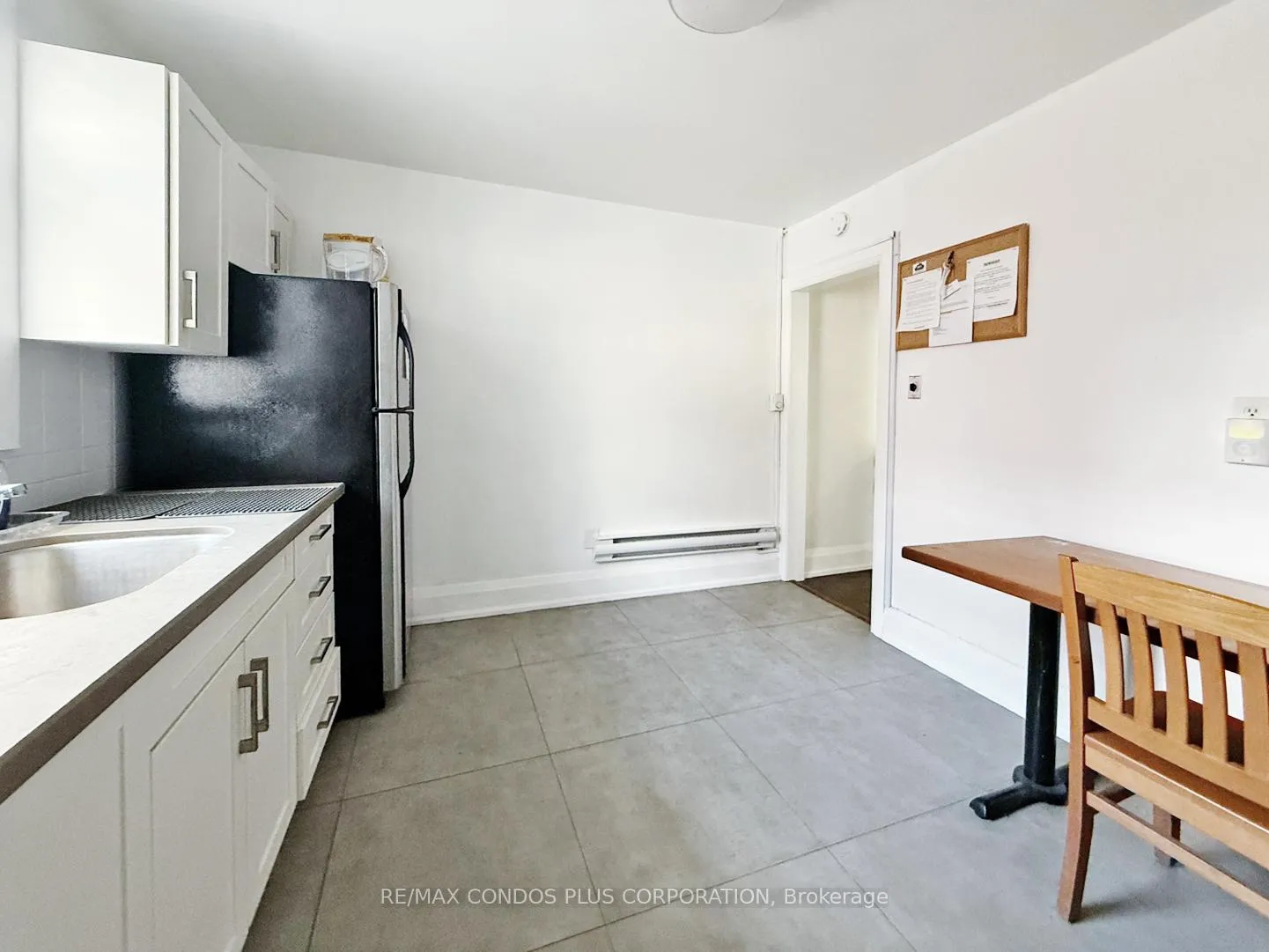 Photo 4 of Unit 1-2F, 3 Baldwin Street, Toronto, Kensington-Chinatown — HOMEH
