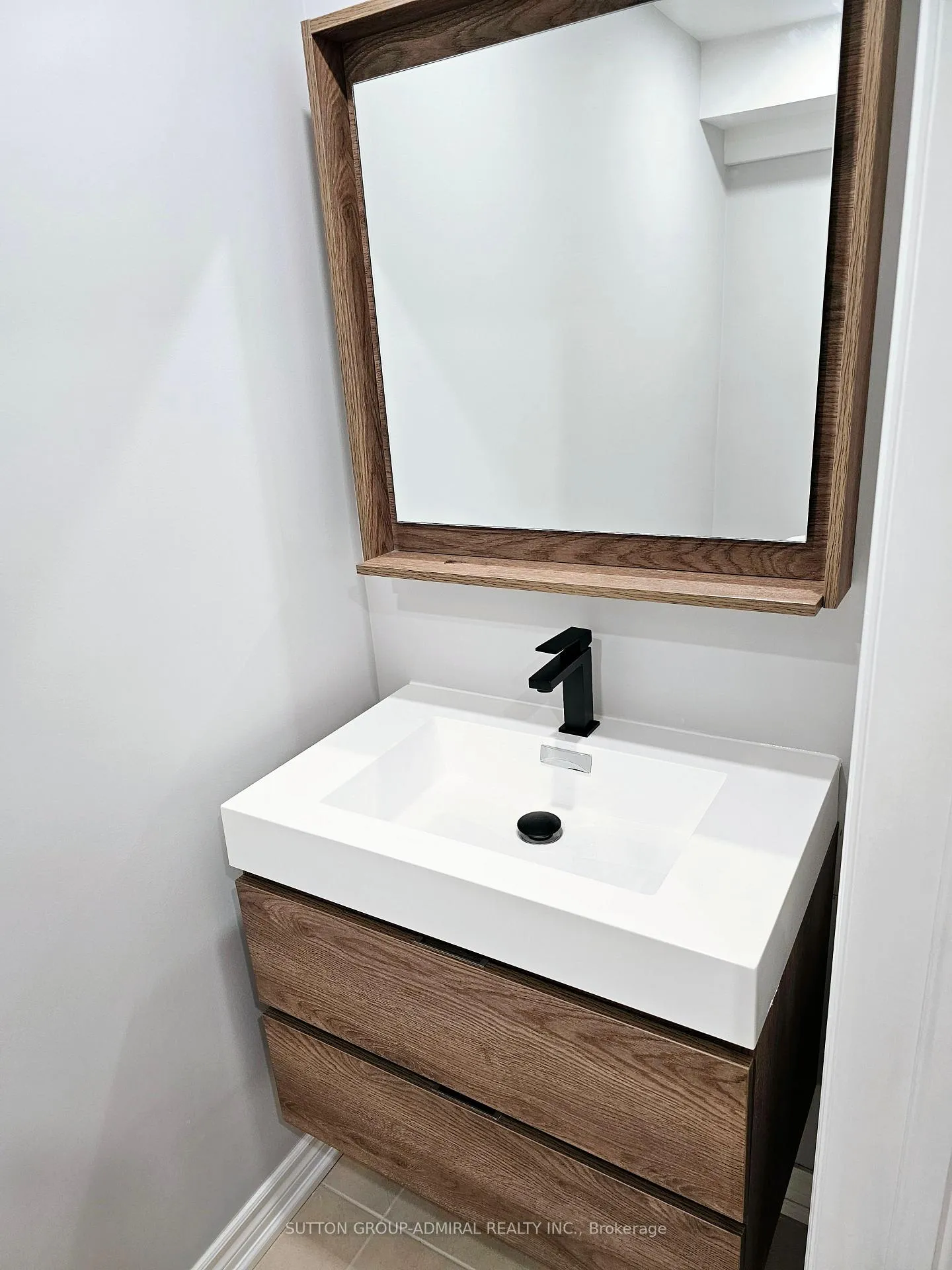 Photo 9 of Unit BSMNT, 103 Kingsnorth Boulevard, Vaughan, East Woodbridge — HOMEH