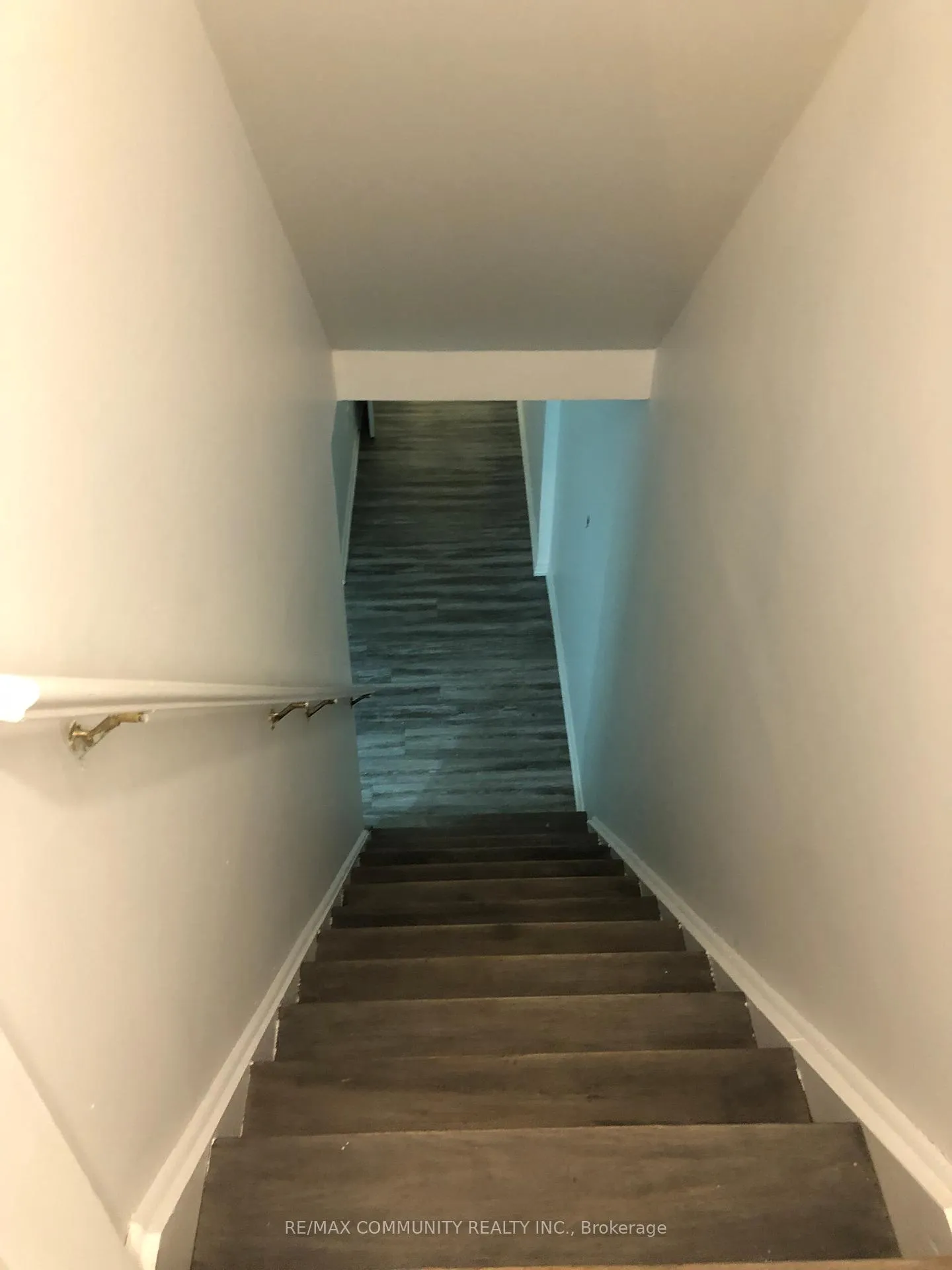 Photo 6 of Unit Bsmt, 45 Neill Avenue, Whitby, Rolling Acres — HOMEH
