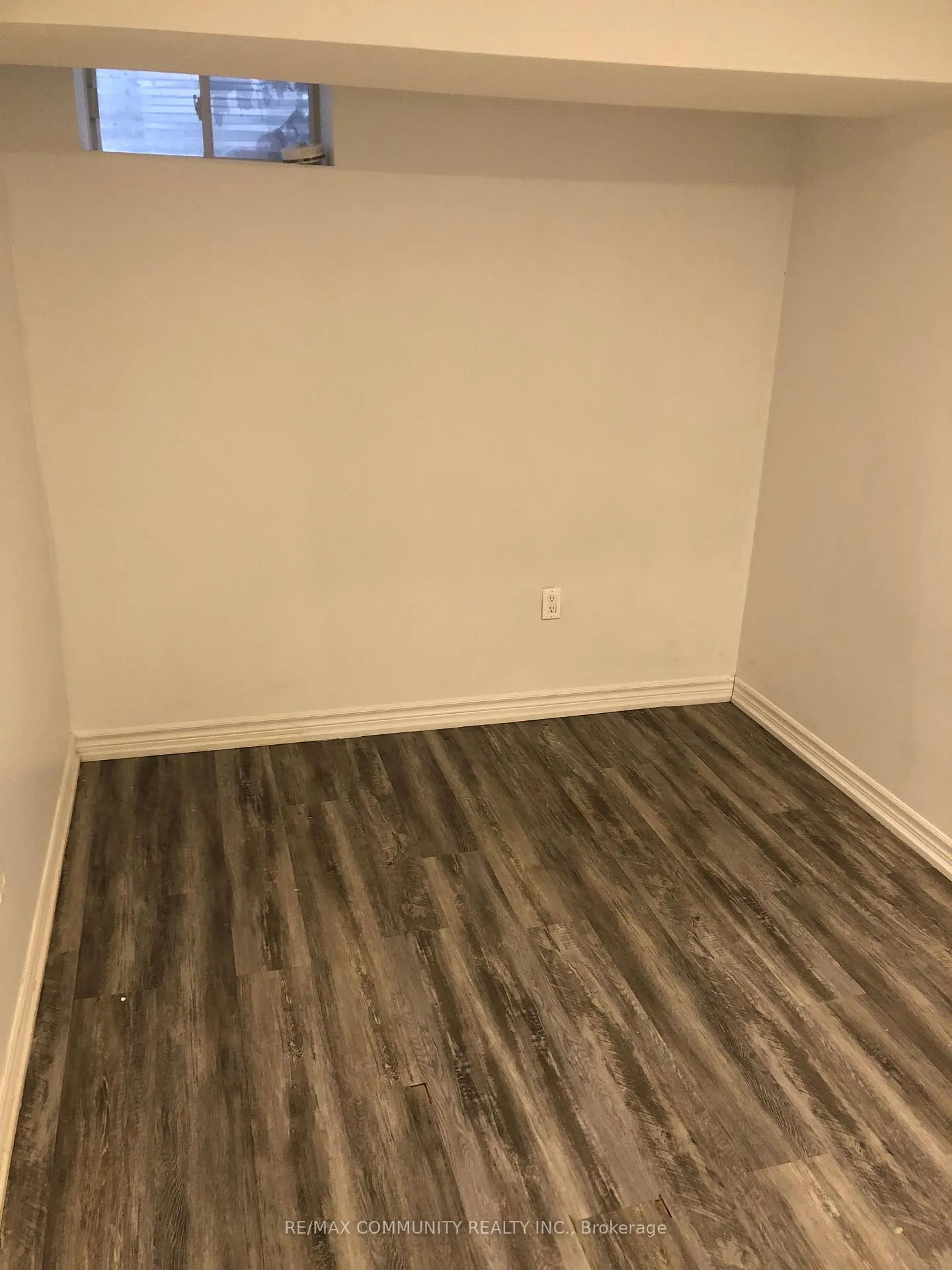 Photo 9 of Unit Bsmt, 45 Neill Avenue, Whitby, Rolling Acres — HOMEH