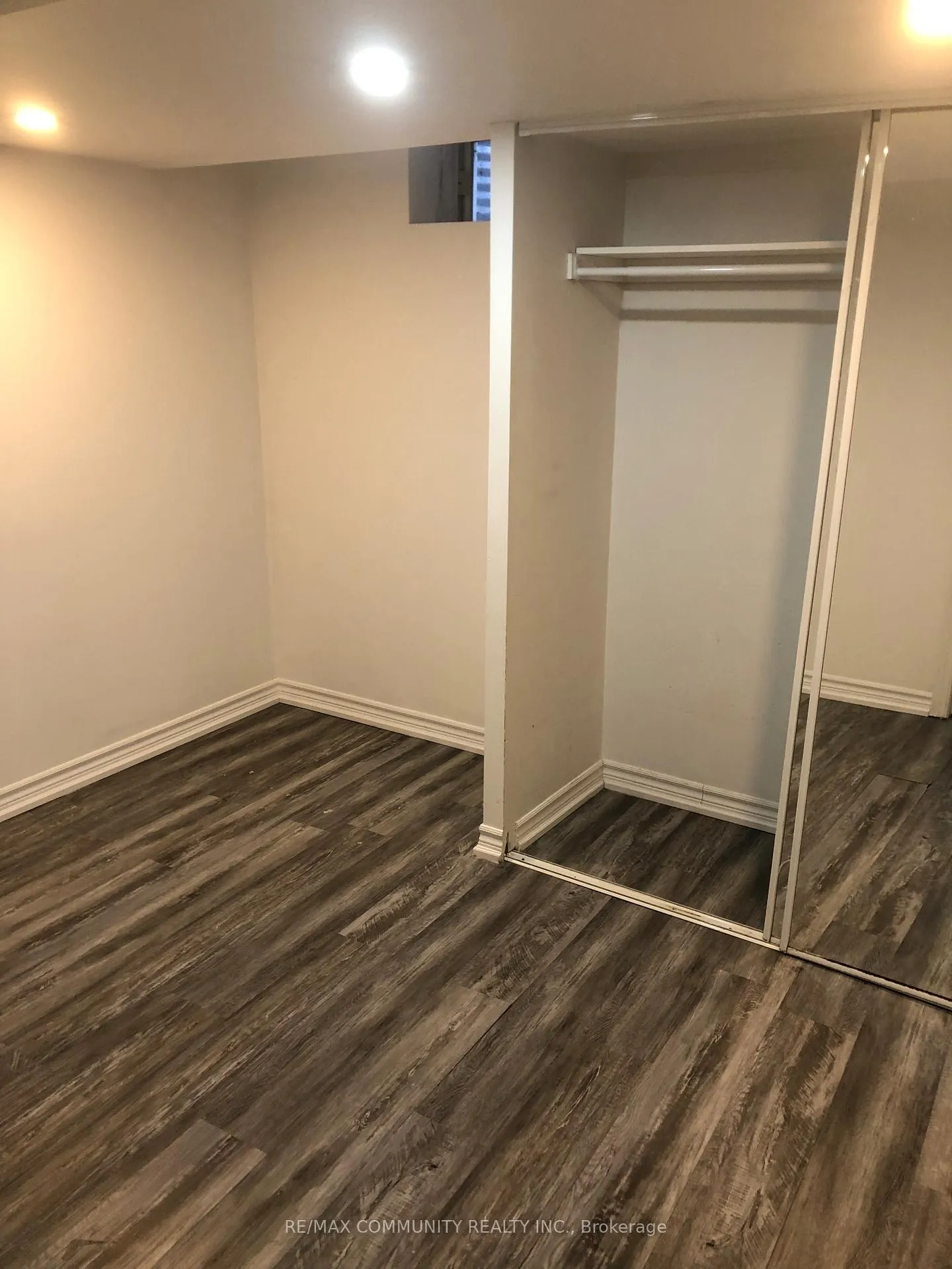 Photo 10 of Unit Bsmt, 45 Neill Avenue, Whitby, Rolling Acres — HOMEH