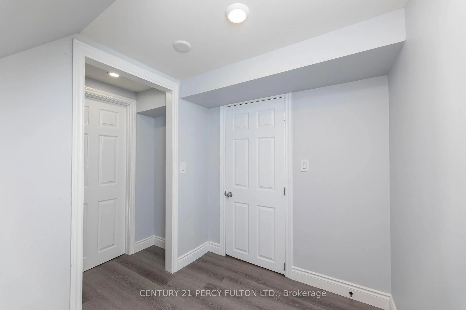 Photo 7 of Unit Bsmt, 647 Perry Crescent, Oshawa, Vanier — HOMEH