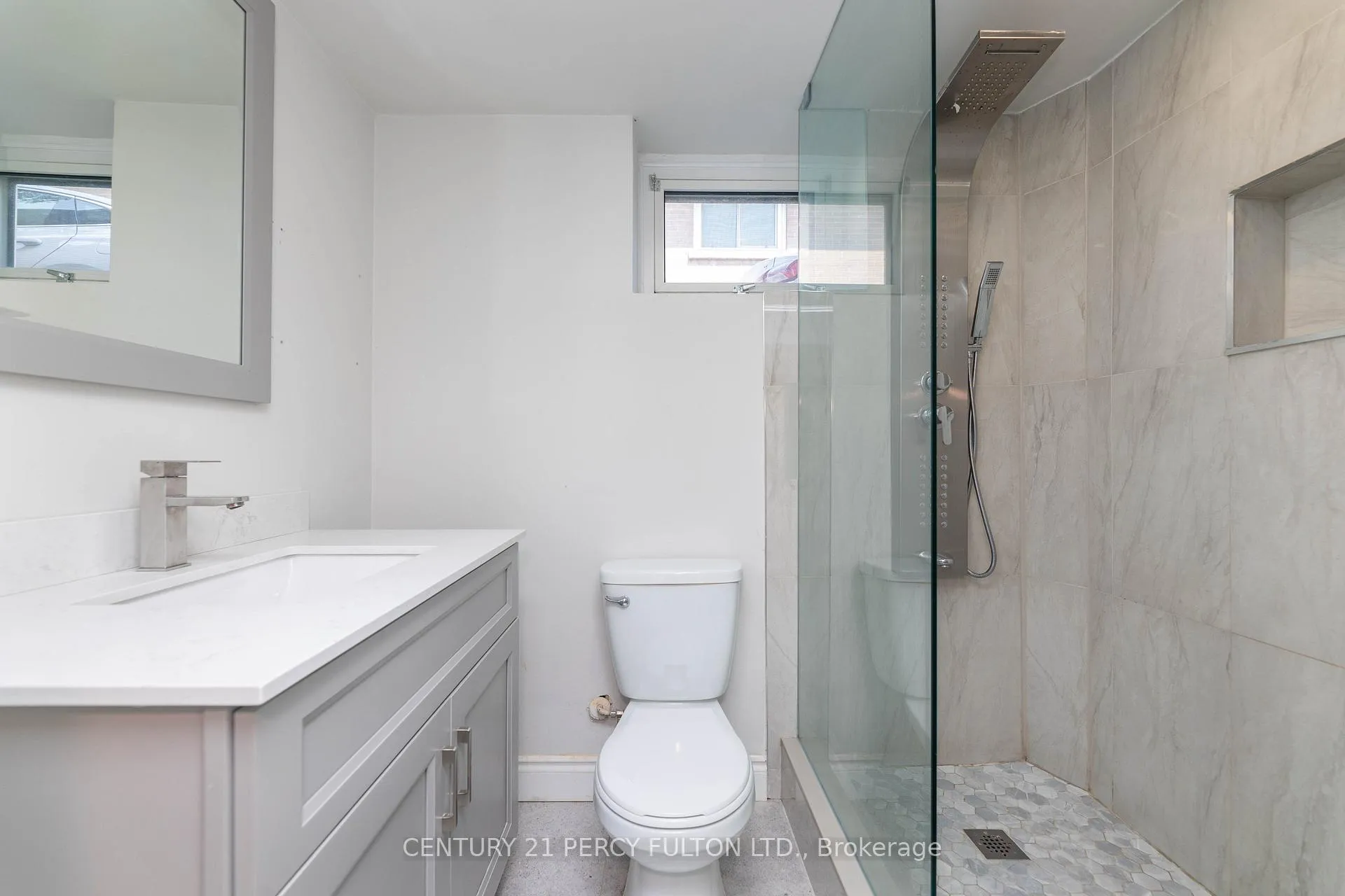 Photo 16 of Unit Bsmt, 647 Perry Crescent, Oshawa, Vanier — HOMEH