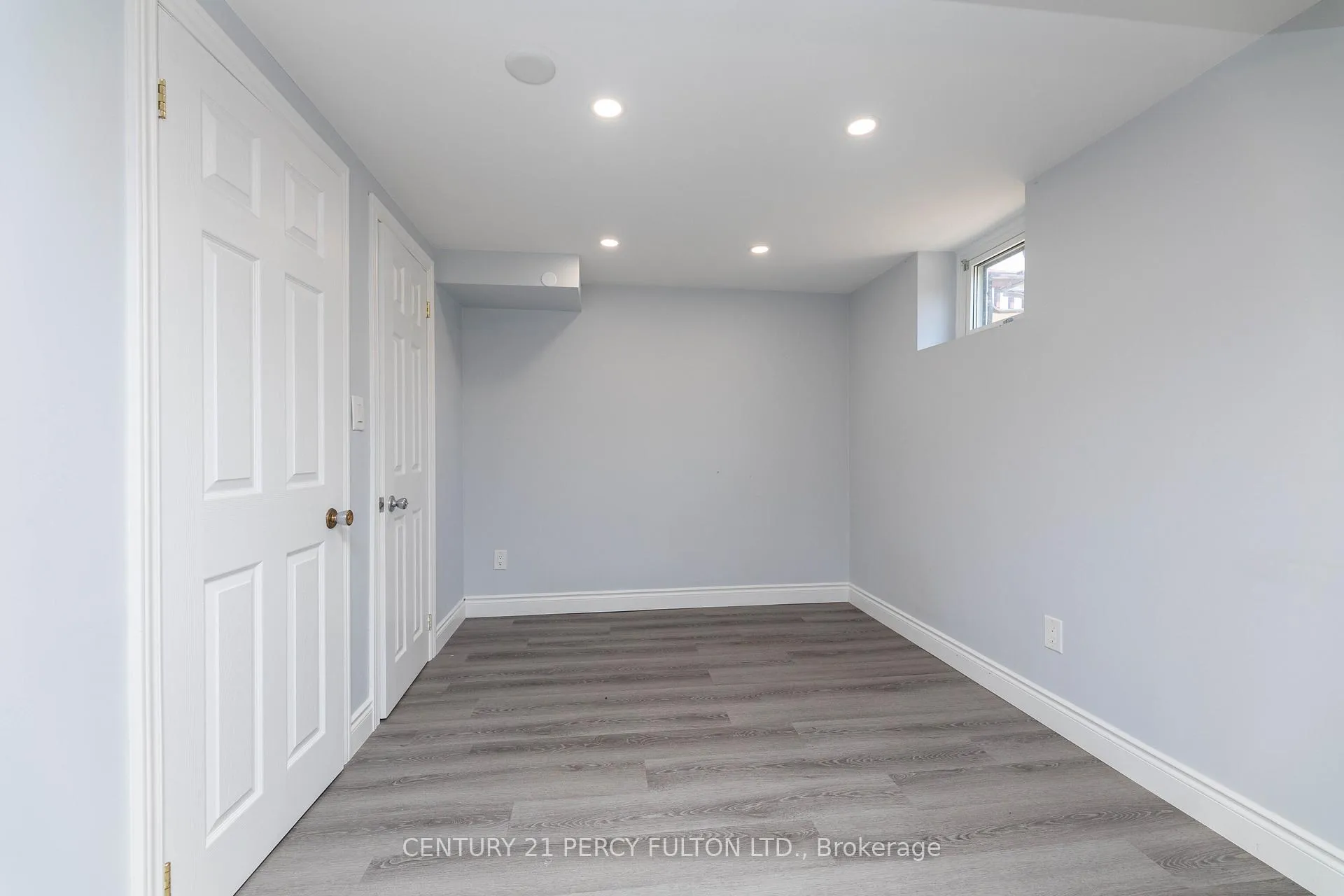 Photo 21 of Unit Bsmt, 647 Perry Crescent, Oshawa, Vanier — HOMEH