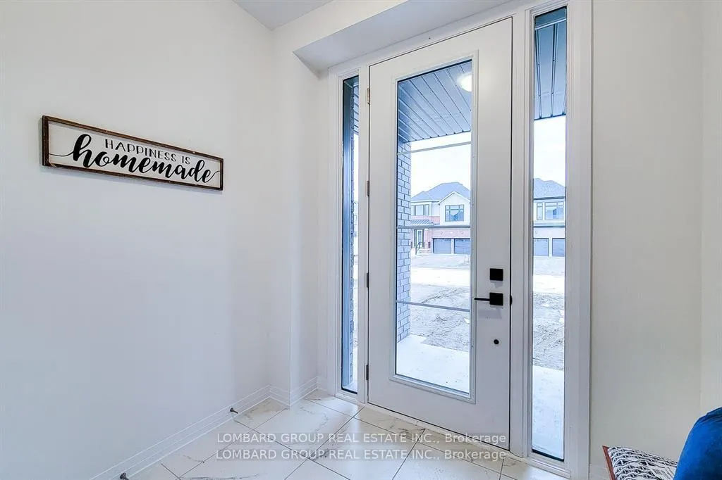 Photo 2 of 635 Windwood Drive, Hamilton, Binbrook — HOMEH