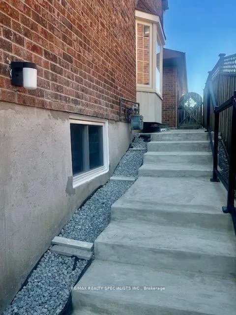 Photo 5 of Unit BSMT, 56 Farrow Crescent, Ajax, South West — HOMEH