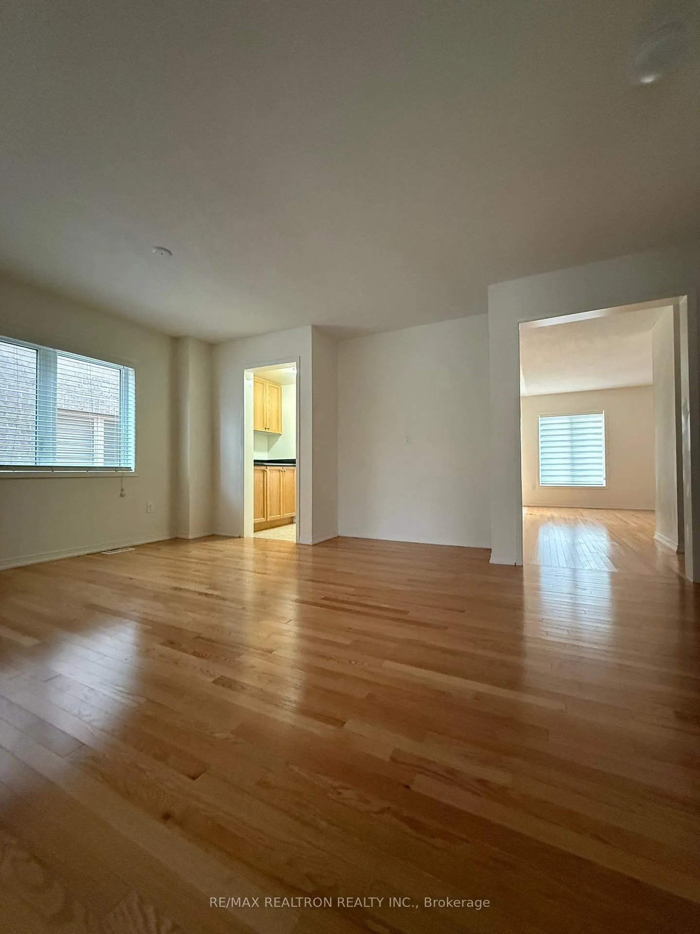 Photo 2 of 45 Skelton Crescent, Ajax, Central East — HOMEH