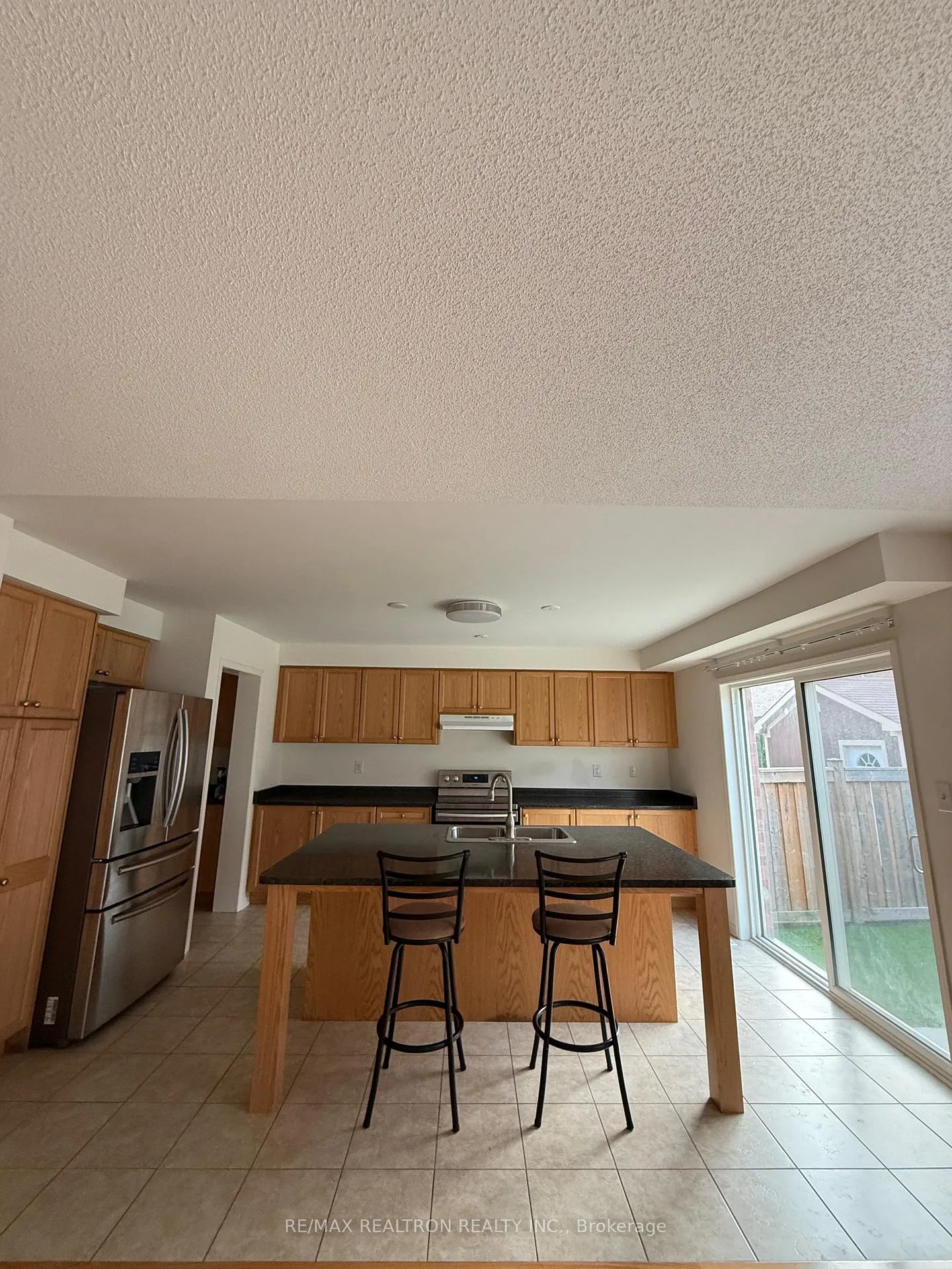 Photo 4 of 45 Skelton Crescent, Ajax, Central East — HOMEH