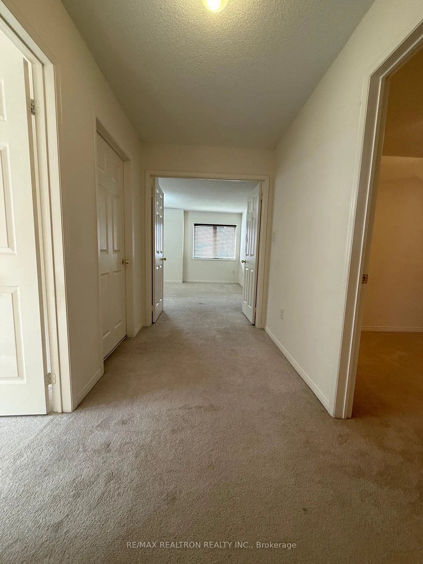 Photo 12 of 45 Skelton Crescent, Ajax, Central East — HOMEH