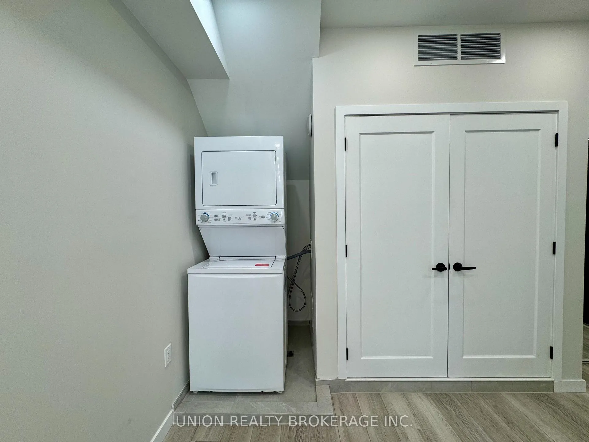 Photo 7 of Unit 1, 1184 Queen Street E, Toronto, South Riverdale — HOMEH