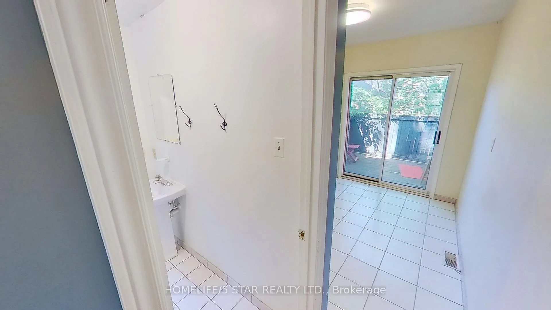 Photo 7 of Unit Apt 2, 42 Claremont Street, Toronto, Trinity-Bellwoods — HOMEH