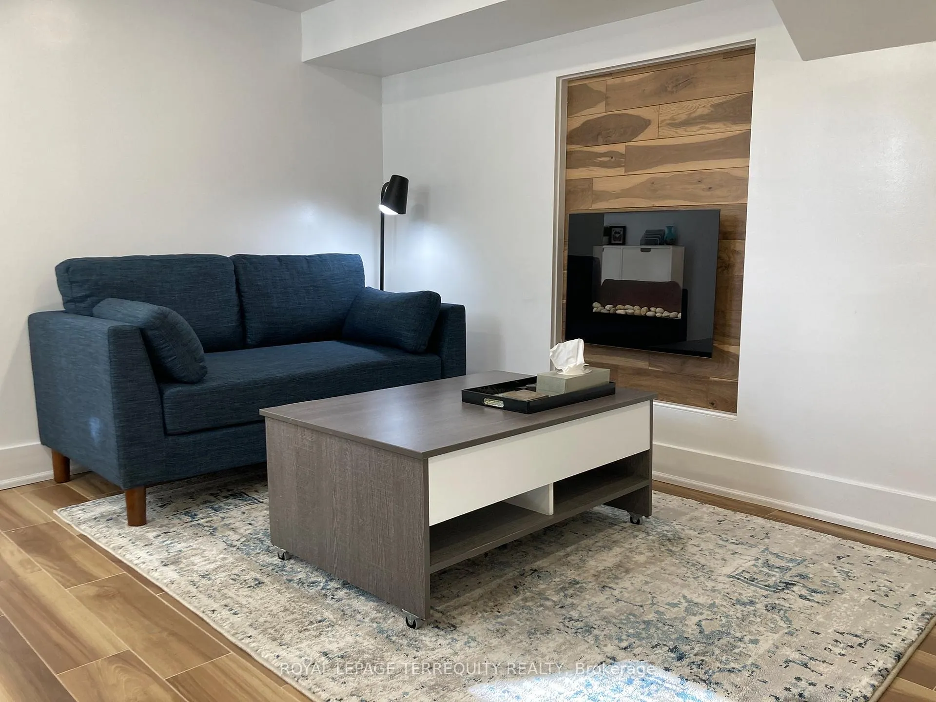 Photo 3 of Unit Lower, 596 Lauder Avenue, Toronto, Oakwood Village — HOMEH